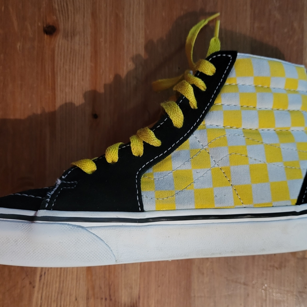 Vans - Picture 4 of 6